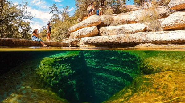 Bí ẩn về “hố không đáy” – địa điểm kinh hoàng từng khiến 300 người thiệt mạng