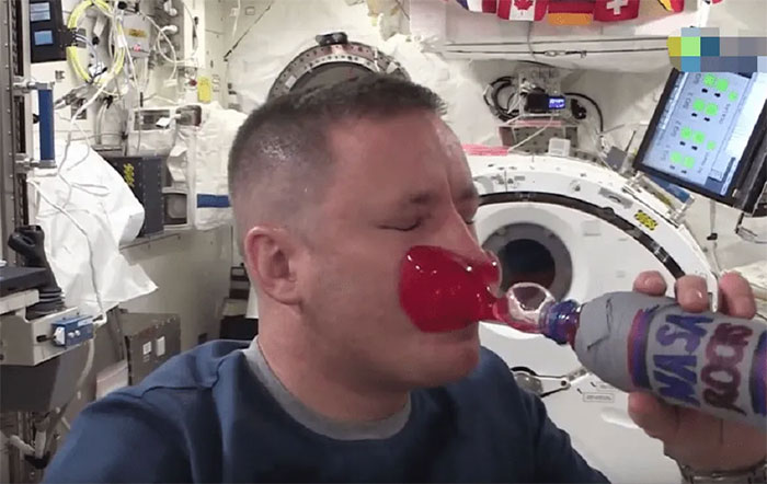 Có nhiều yếu tố bất khả kháng khác nhau trong môi trường không gian thực