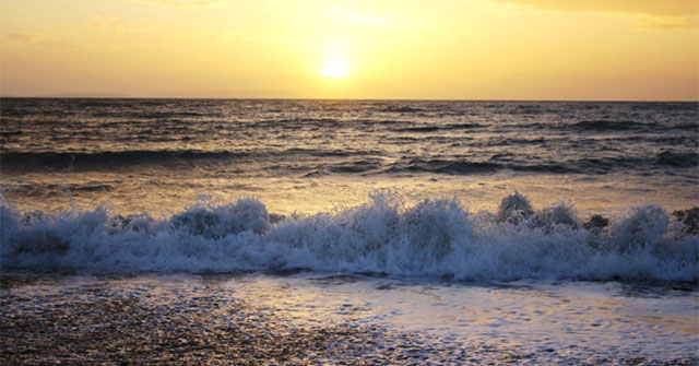 Hiện tượng thủy triều là gì?