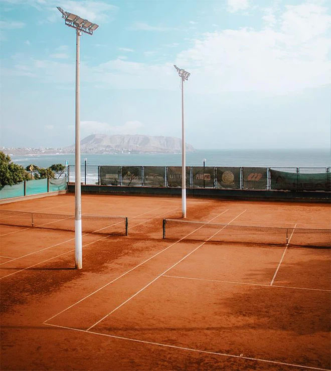 Diện tích bề mặt của phổi có kích thước tương đương với một sân tennis.